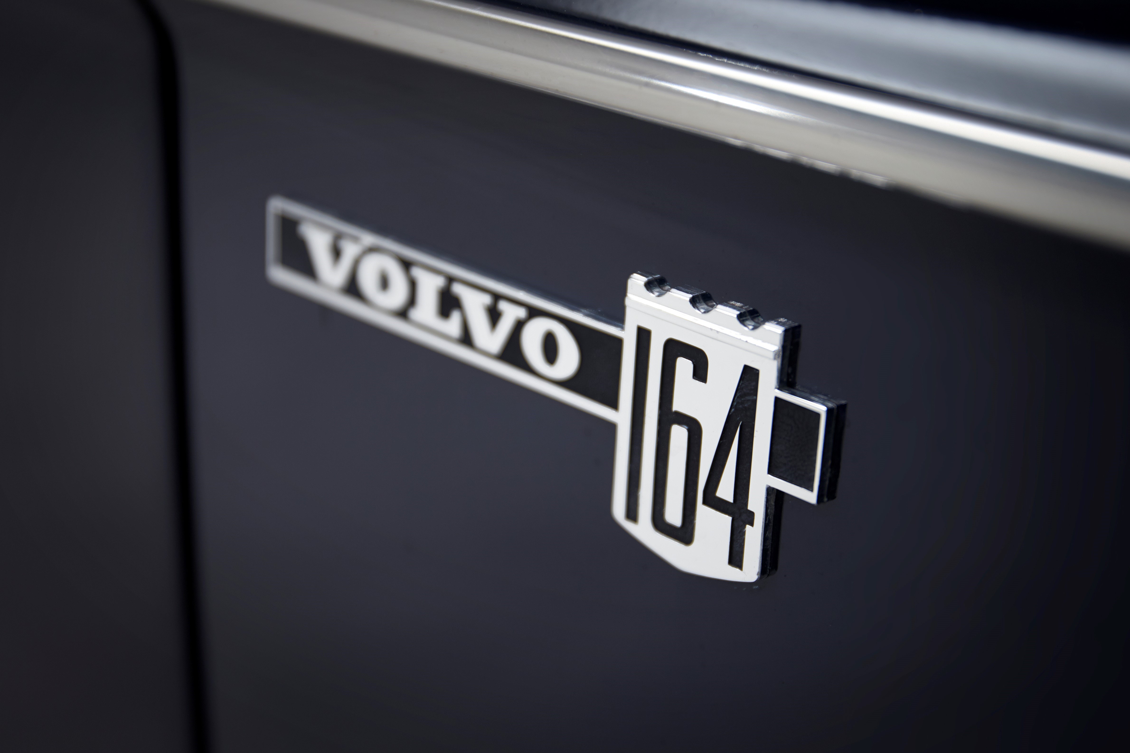 Volvo 164