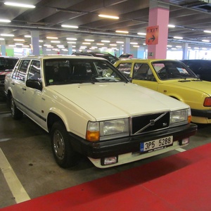 ERVÍN BARTŮNĚK - galerie