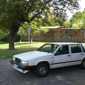 ERVÍN BARTŮNĚK - galerie