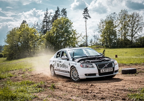 AVdíly Returns as the Main Partner of the 2026 Spring Meet!